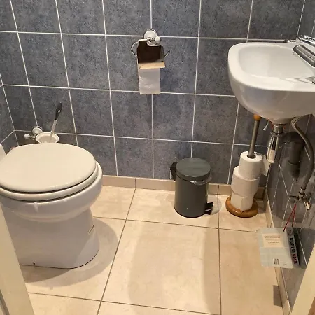 Les Cinq Francais Nismes